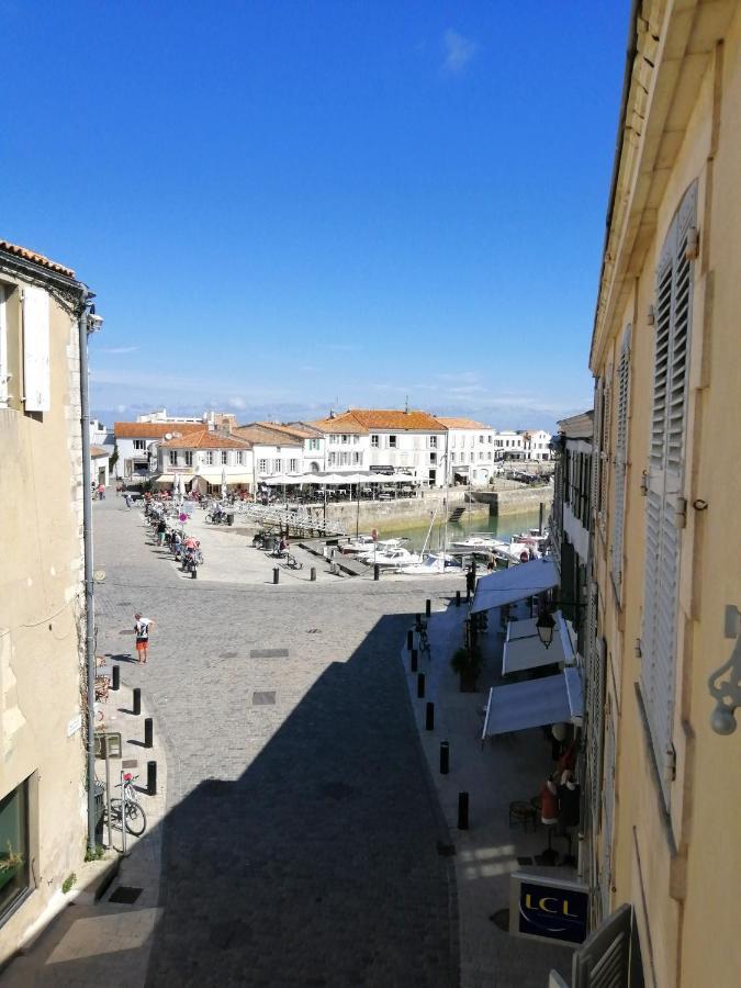 Appartement Elegant Avec Vue Sur Le Port Saint-Martin-de-Re Exterior photo
